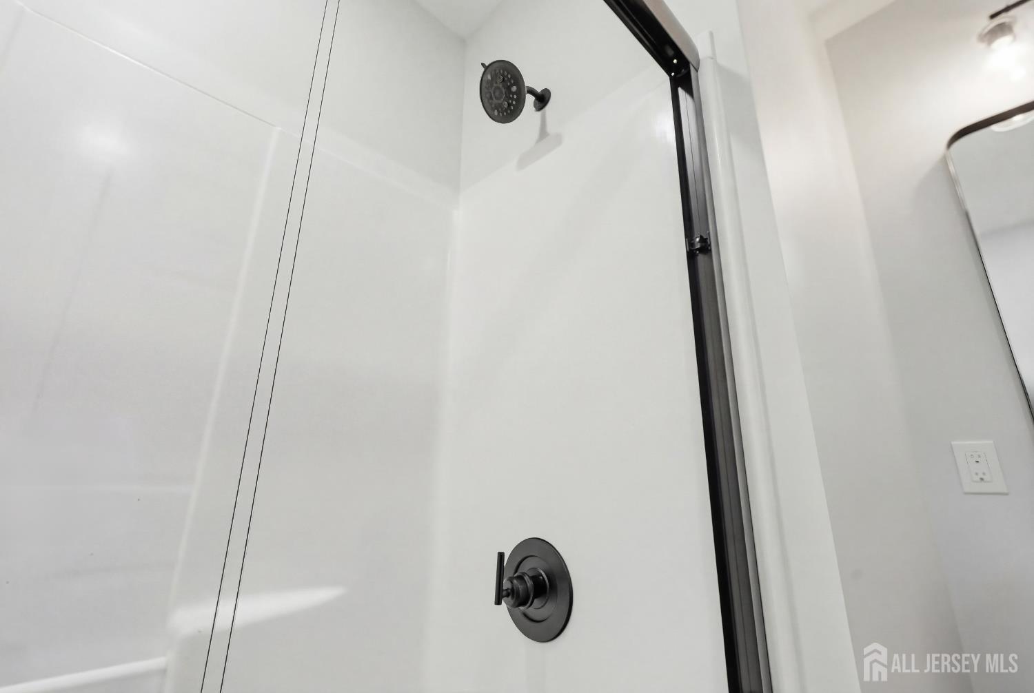 115 Remsen Avenue New Brunswick, NJ 08901 - Photo 35 of 38 a bathroom with a shower