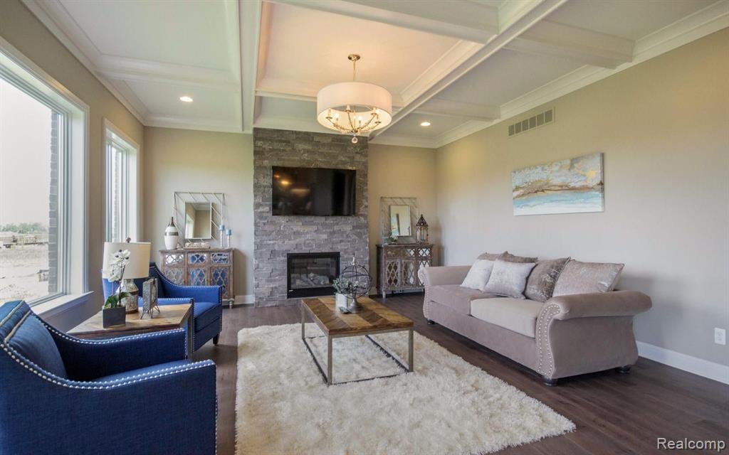 1705 Traceky Rochester, MI 48306 - Photo 9 of 39