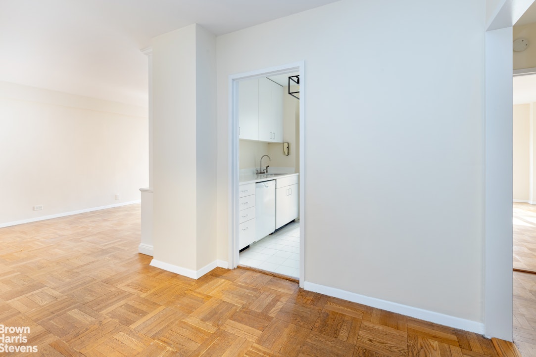 55 East End Avenue, Unit 5F Manhattan, NY 10028 - Photo 5 of 12