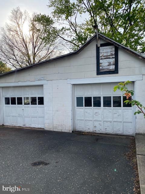 1497 Hilltop Road Pottstown, PA 19464 - Photo 19 of 25 a view of a house with a yard