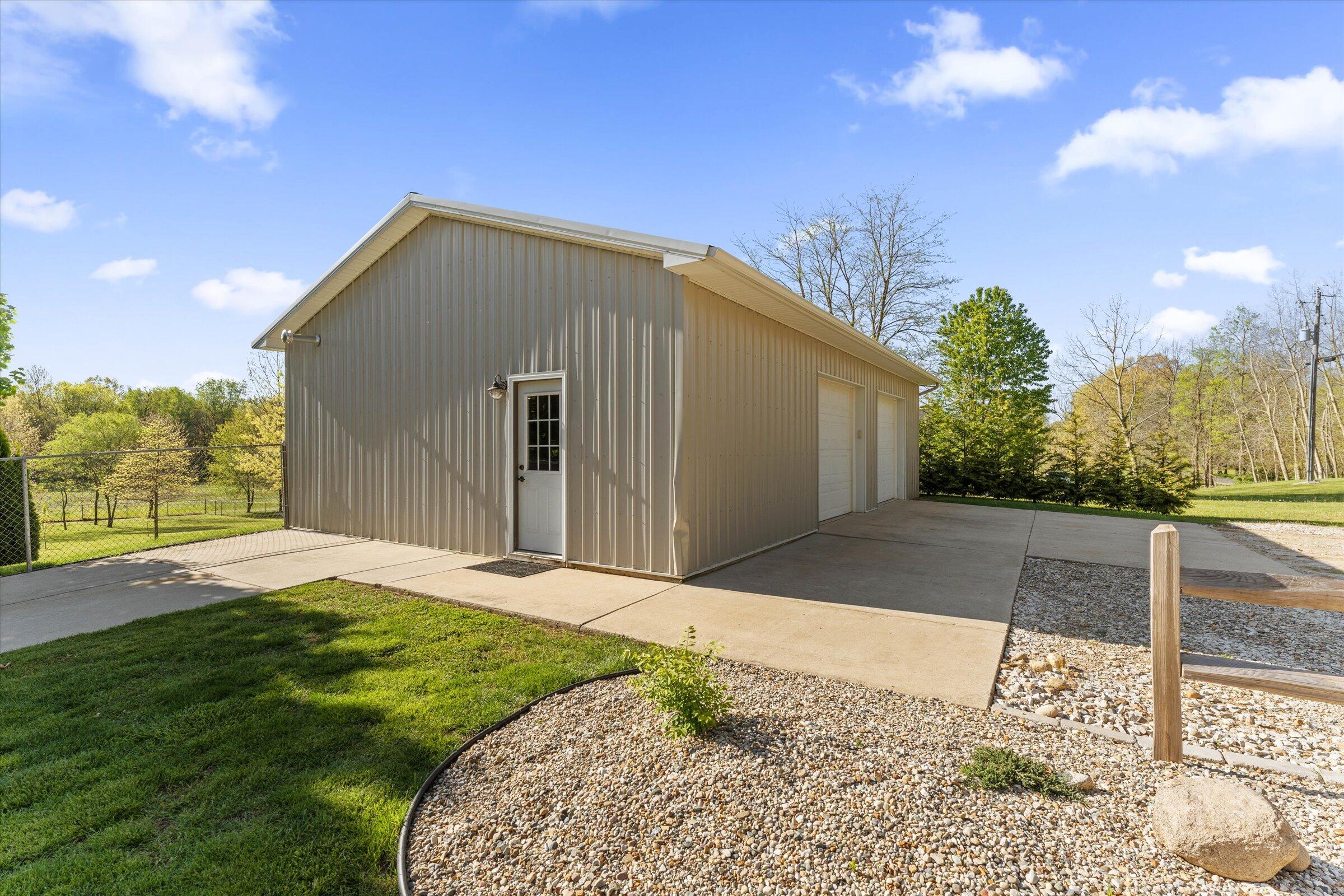 70630 5 Points Road Edwardsburg, MI 49112 - Photo 3 of 51 06-DSC07438