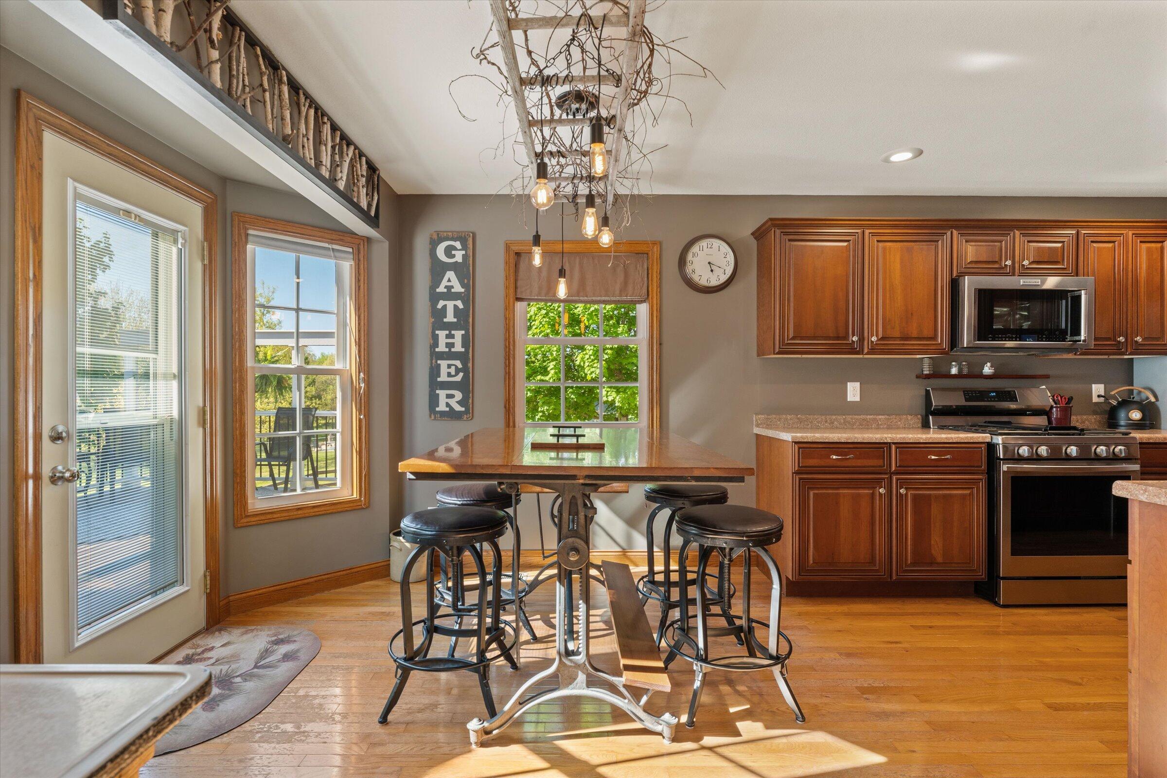 70630 5 Points Road Edwardsburg, MI 49112 - Photo 4 of 51 11-DSC07313