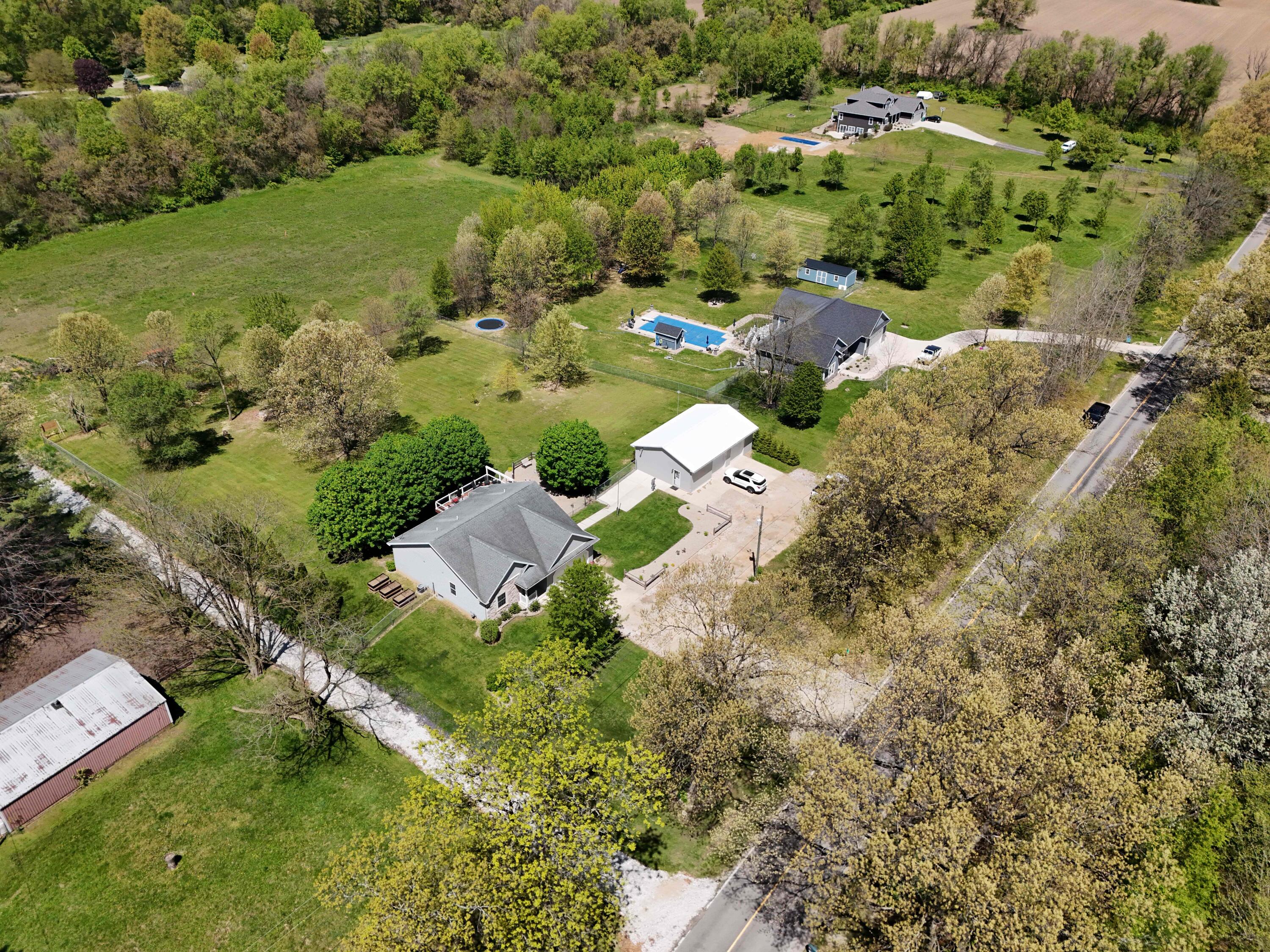 70630 5 Points Road Edwardsburg, MI 49112 - Photo 47 of 51 5points3
