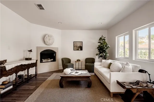 $1,699,995 | 26868 Canyon End Road, Canyon Country, CA 91387