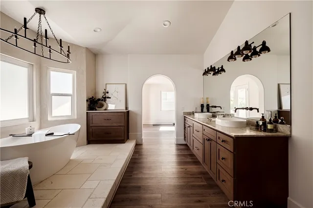 $1,699,995 | 26868 Canyon End Road, Canyon Country, CA 91387