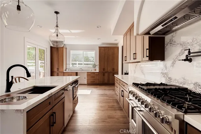 $1,699,995 | 26868 Canyon End Road, Canyon Country, CA 91387