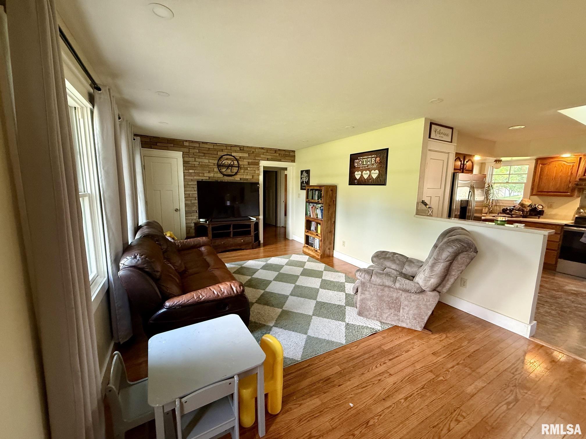 27 Circle Drive Springfield, IL 62703 - Photo 13 of 36