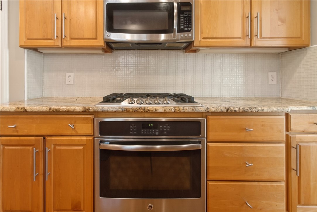 606 Claybourne Road Brighton, NY 14618 - Photo 19 of 43 Kitchen
