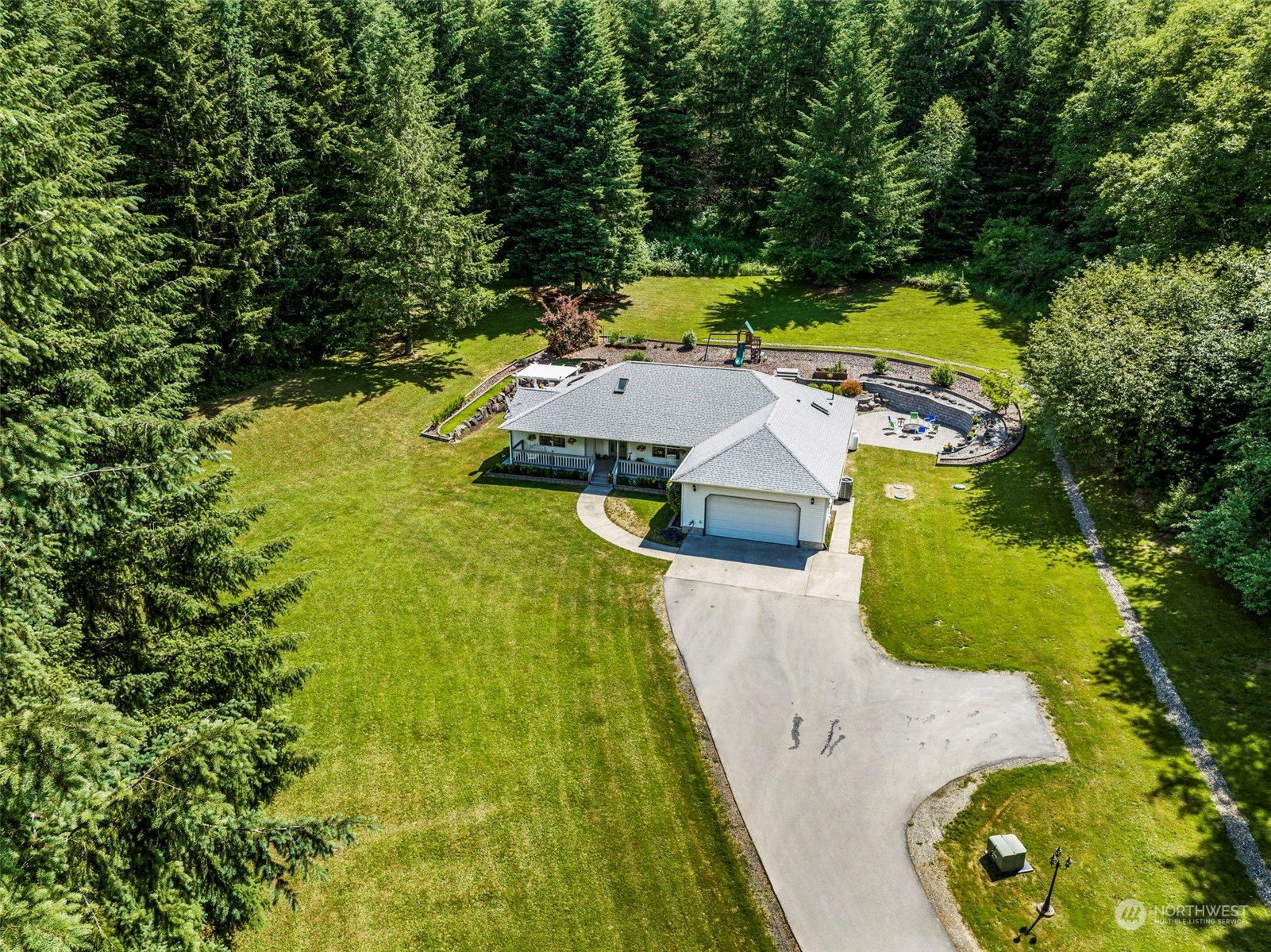 1902 Hazel Dell Road Castle Rock, WA 98611 - Photo 4 of 39 Gallery Image 4
