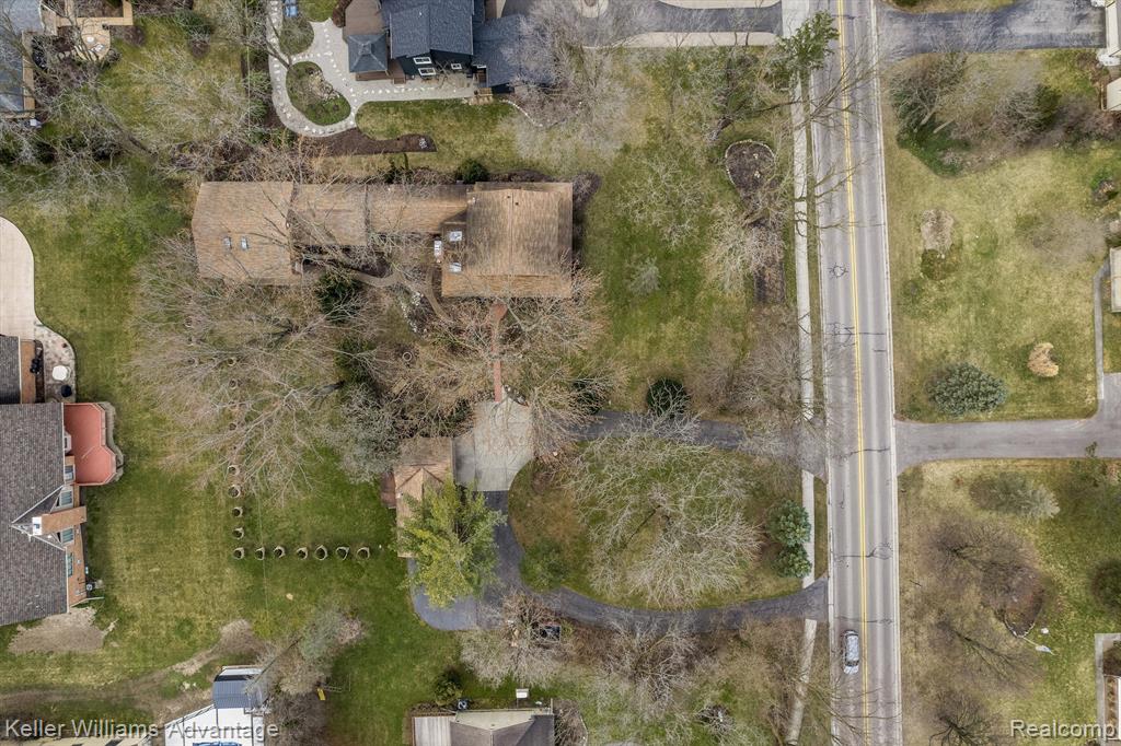 26275 Drake Road Farmington Hills, MI 48331 - Photo 53 of 67
