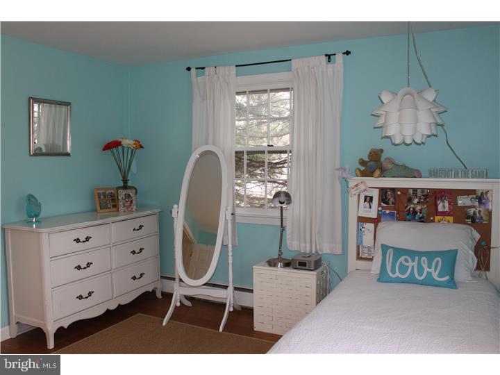 353 Old State Road Berwyn, PA 19312 - Photo 13 of 23 Bedroom 2