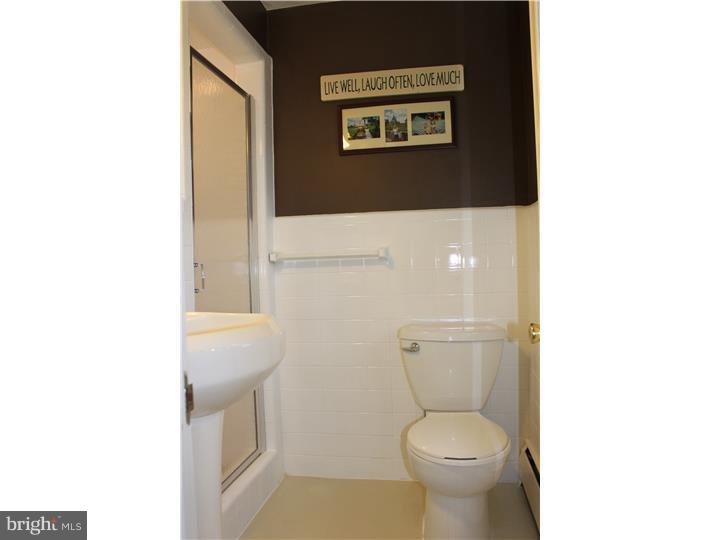 353 Old State Road Berwyn, PA 19312 - Photo 17 of 23 Bathroom