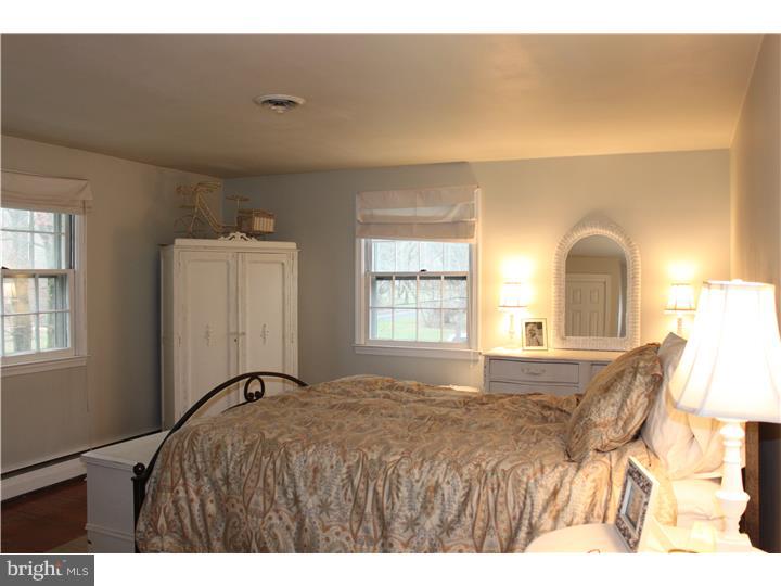 353 Old State Road Berwyn, PA 19312 - Photo 22 of 23 Bedroom - Main