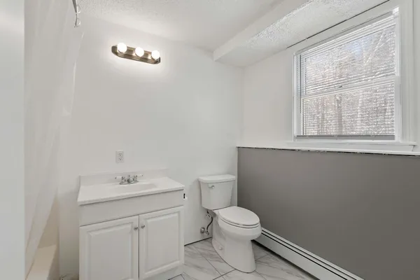 $399,000 | 30 Meadow Brook Drive, Belgrade, ME 04917