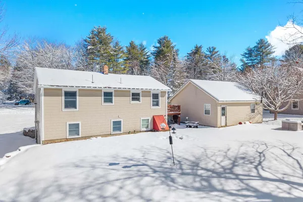 $399,000 | 30 Meadow Brook Drive, Belgrade, ME 04917