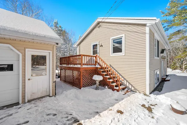 $399,000 | 30 Meadow Brook Drive, Belgrade, ME 04917