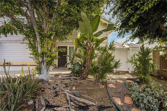 $820,000 | 14682 Holt Avenue, Tustin, CA 92780