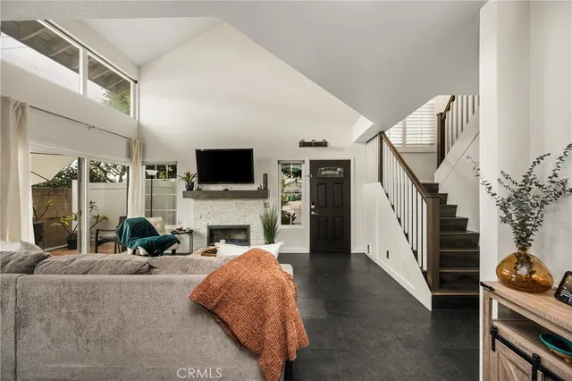 $820,000 | 14682 Holt Avenue, Tustin, CA 92780