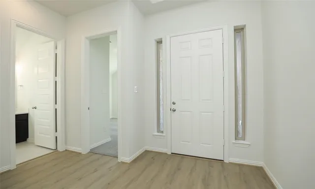 $2,850 | 427 Fields Forest Lane, Dayton, TX 77535