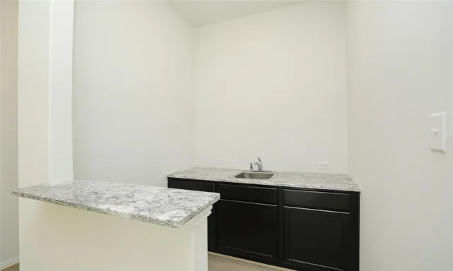 $2,850 | 427 Fields Forest Lane, Dayton, TX 77535