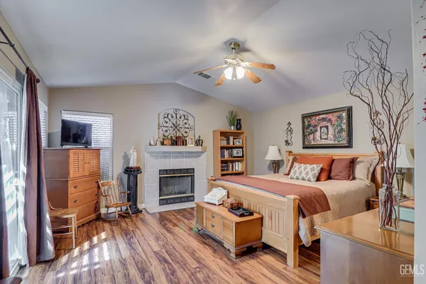 $410,000 | Undisclosed Address, Bakersfield, CA 93312