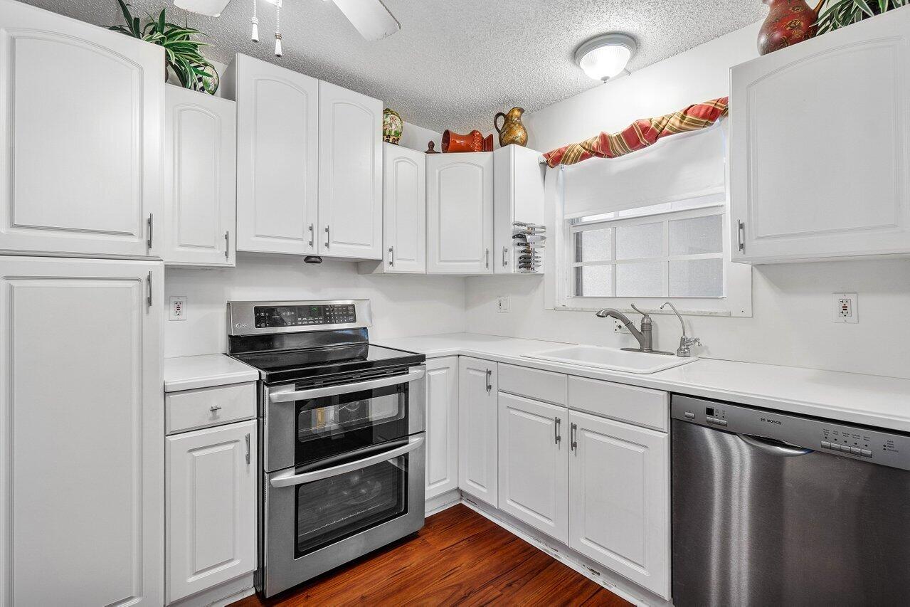 765 Jeffery Street, Unit 201 Boca Raton, FL 33487 - Photo 9 of 37 009-765JefferyStreet-BocaRaton-FL-33487-