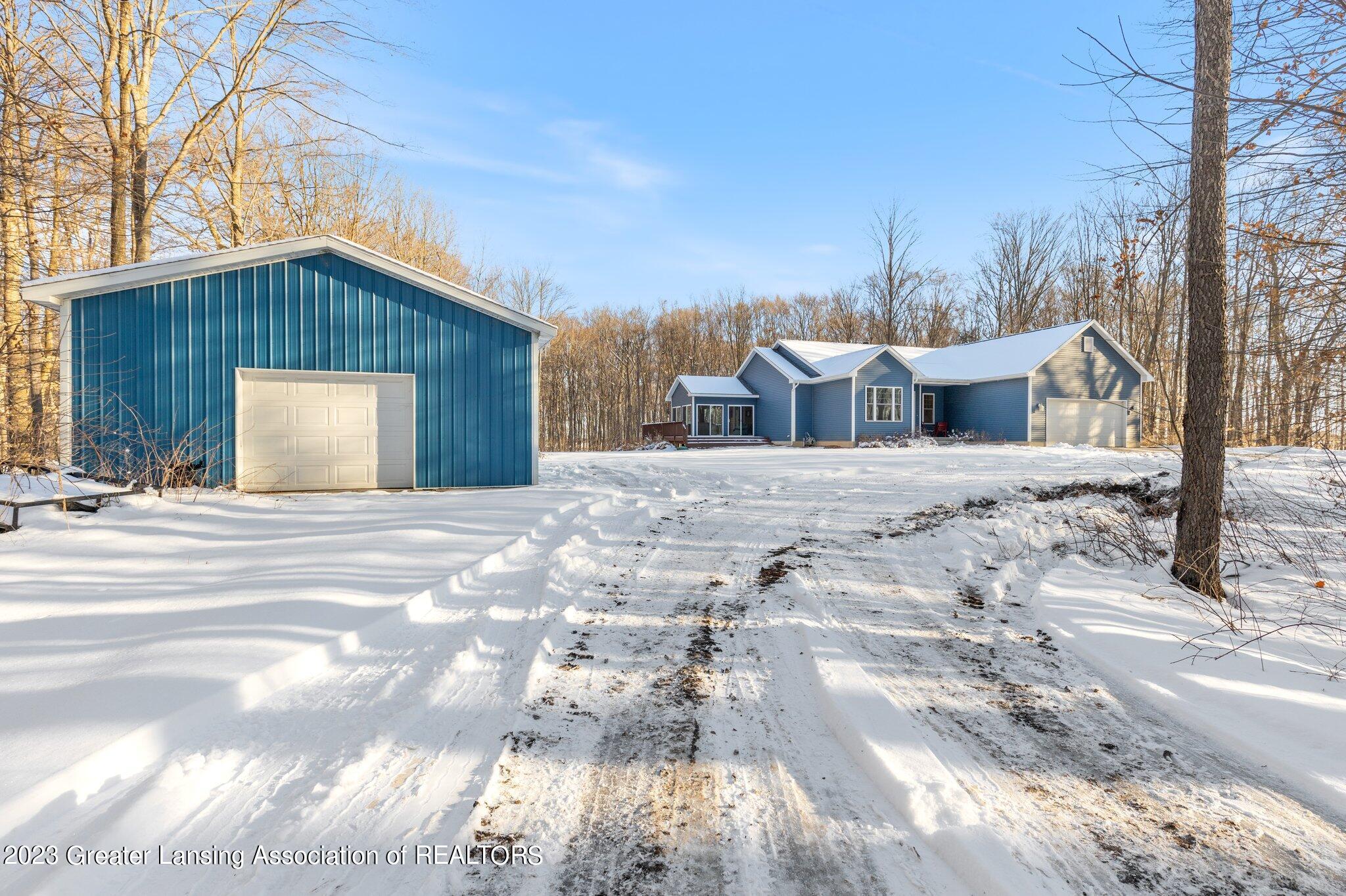 1356 Bennett Road Ionia, MI 48846 - Photo 3 of 50 3-web-or-mls-1356-bennett-rd