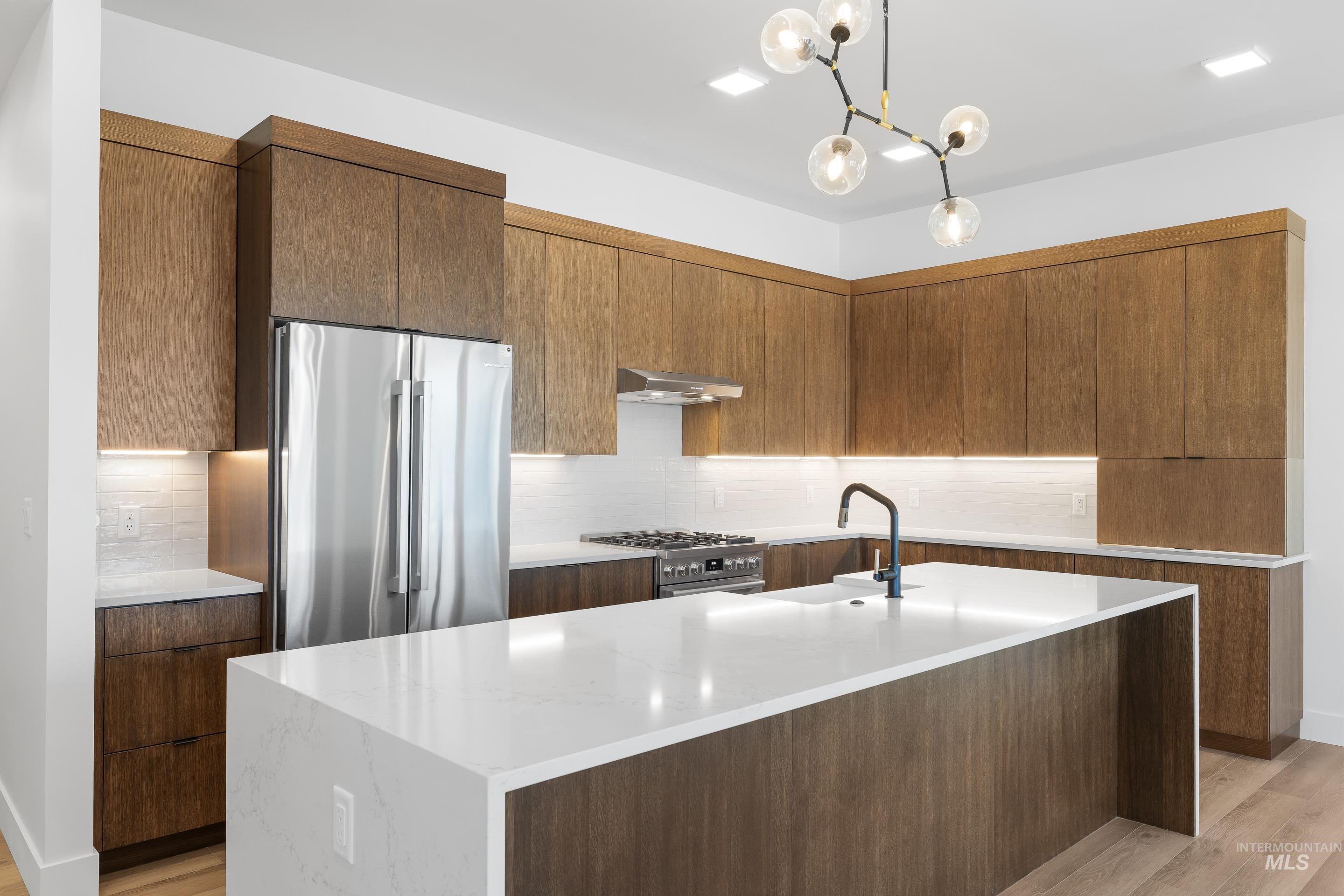 55 East State Street, Unit 201 Eagle, ID 83616 - Photo 4 of 36