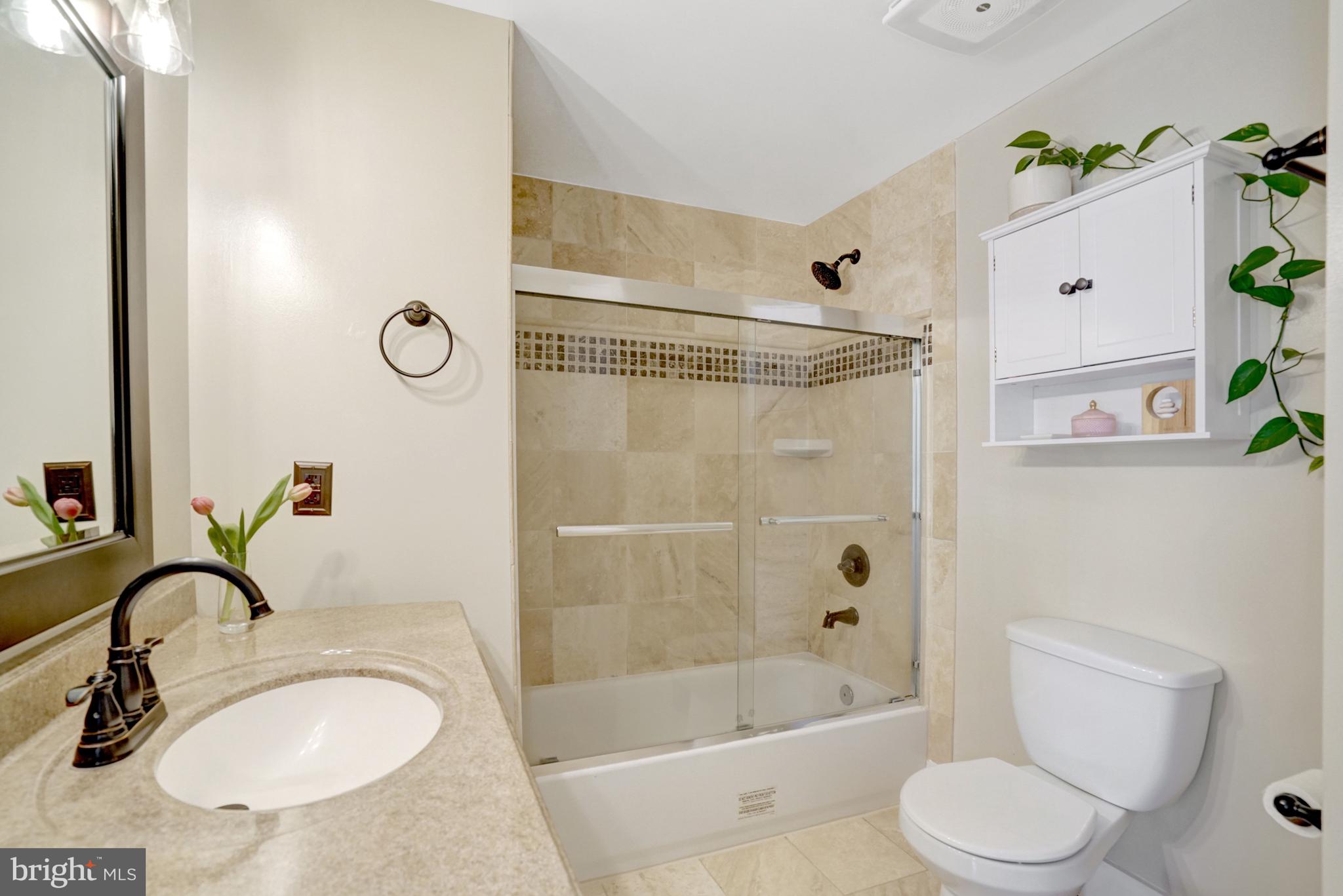 3107 Memorial Street Alexandria, VA 22306 - Photo 28 of 45 Primary full bath with updated fixtures