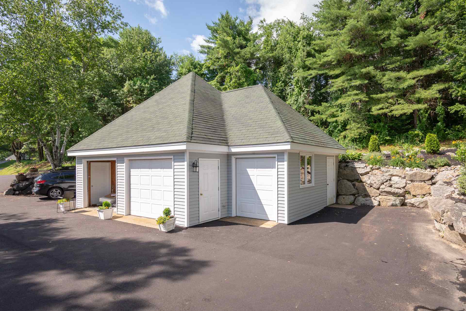 21 Hawk Ridge Road, Unit 21 Meredith, NH 03253 - Photo 14 of 40