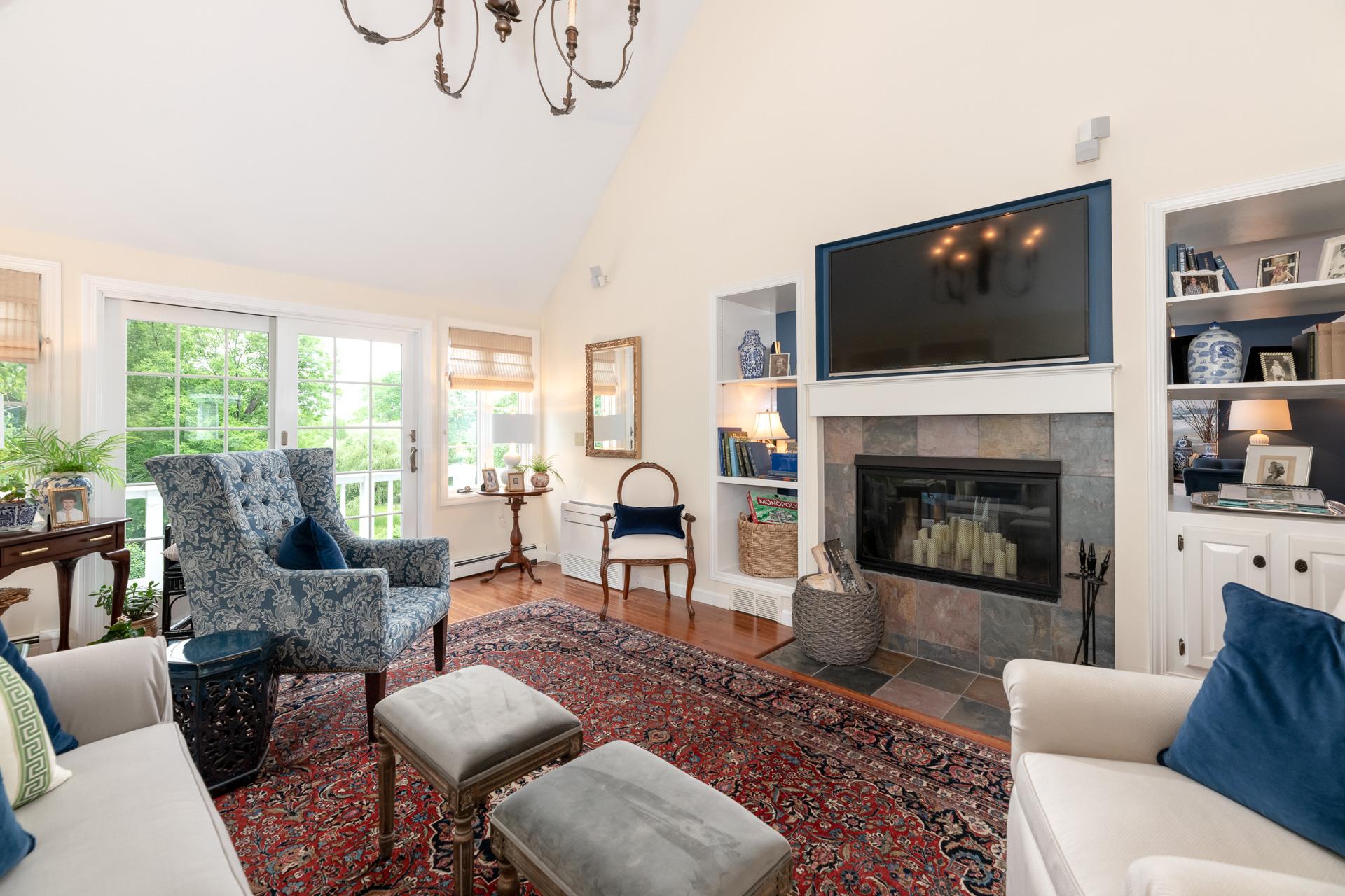 21 Hawk Ridge Road, Unit 21 Meredith, NH 03253 - Photo 7 of 40