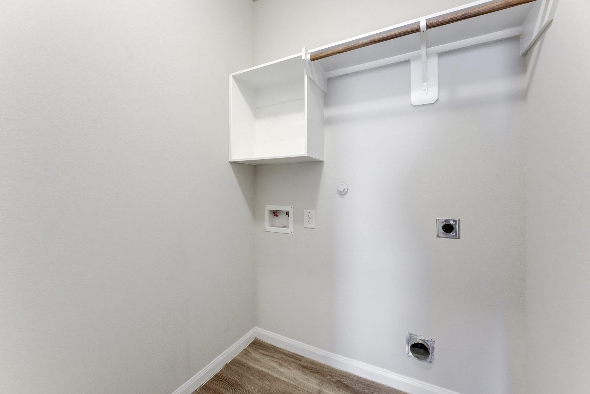 5842 Adelaide River Drive Katy, TX 77449 - Photo 35 of 40 a bathroom with a shower