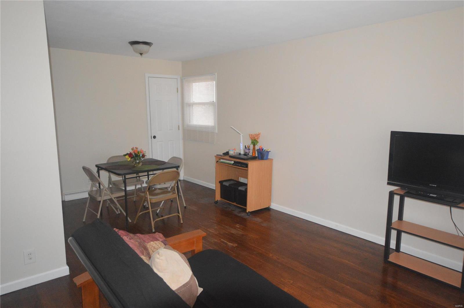 2268 Brown Road St. Louis, MO 63114 - Photo 8 of 23 Gallery Image 8