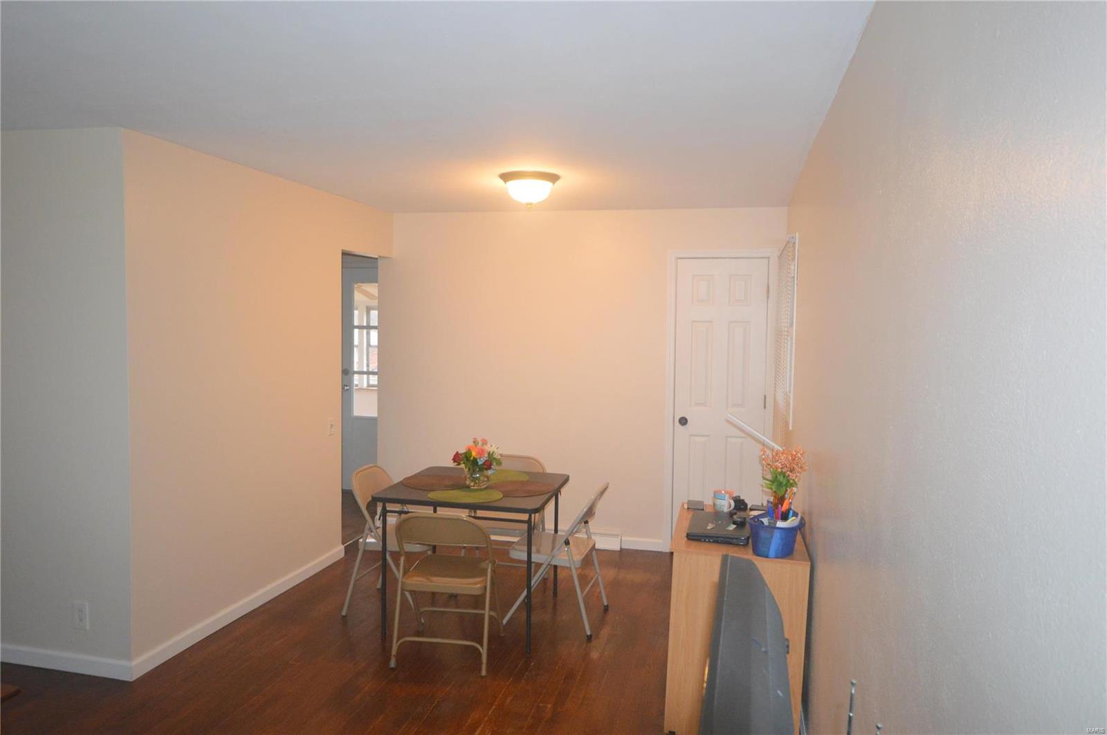 2268 Brown Road St. Louis, MO 63114 - Photo 9 of 23 Gallery Image 9