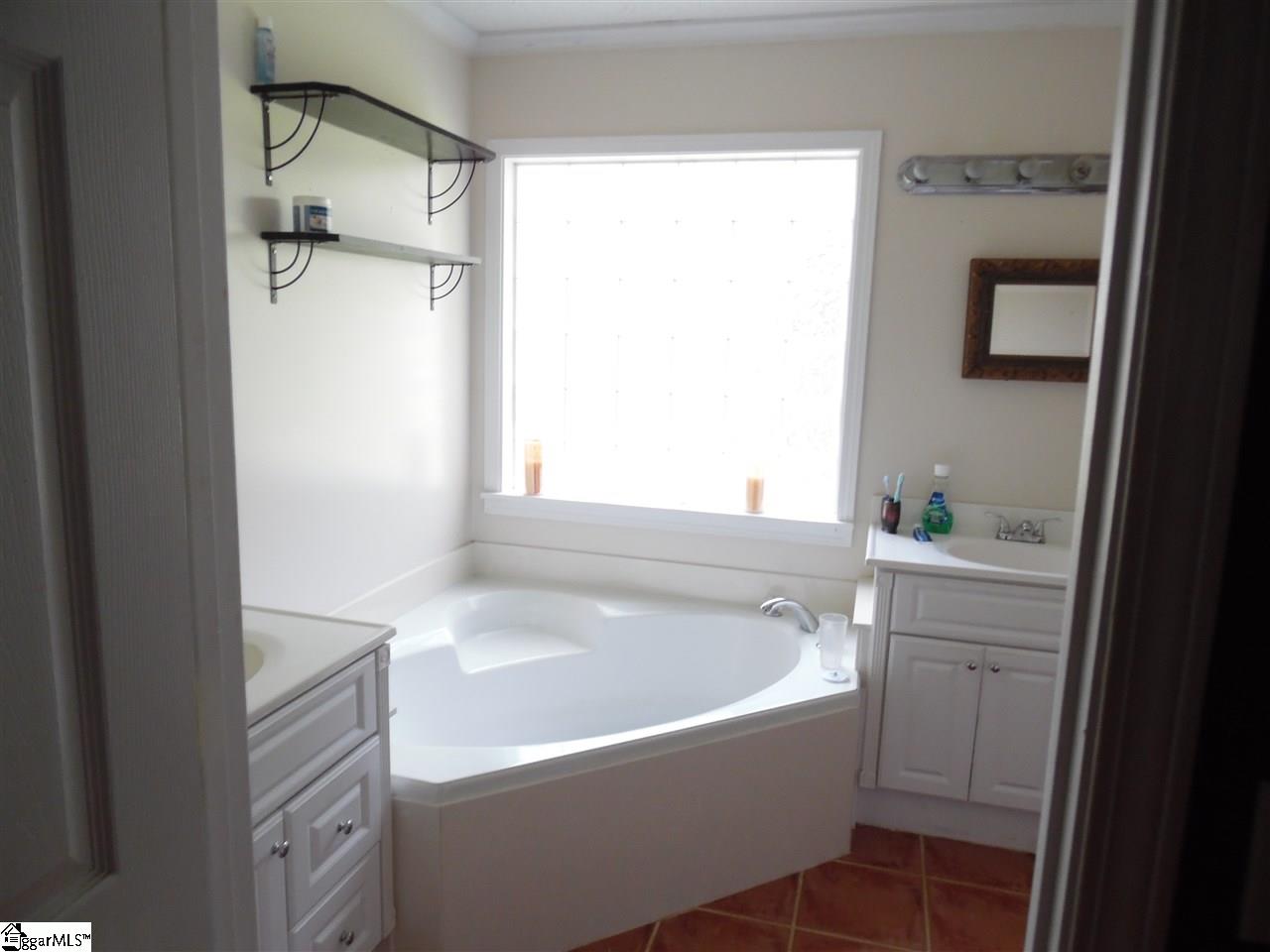102 Vaughn Street Fountain Inn, SC 29644 - Photo 12 of 22 Gallery Image 12