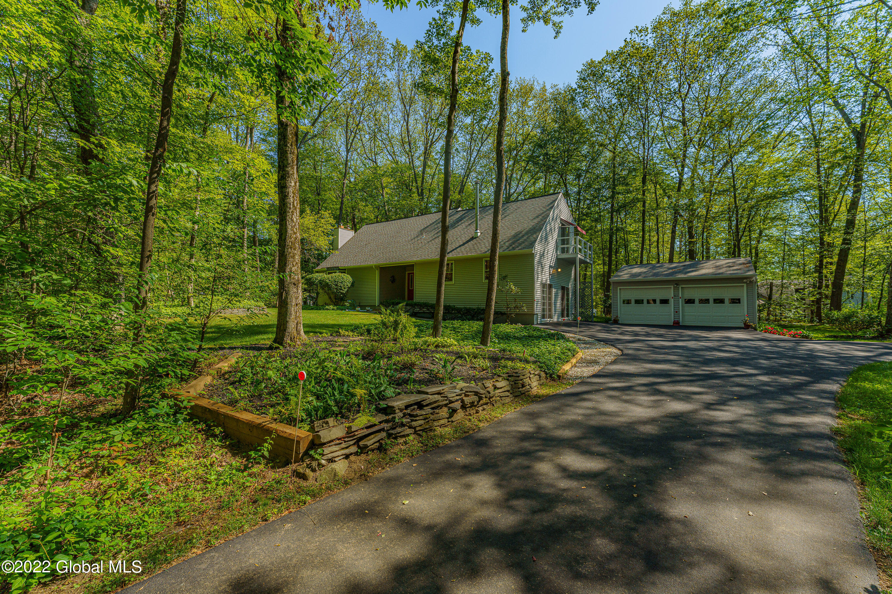 615 Mac Elroy Road Ballston, NY 12019 - Photo 1 of 40 0 front 1