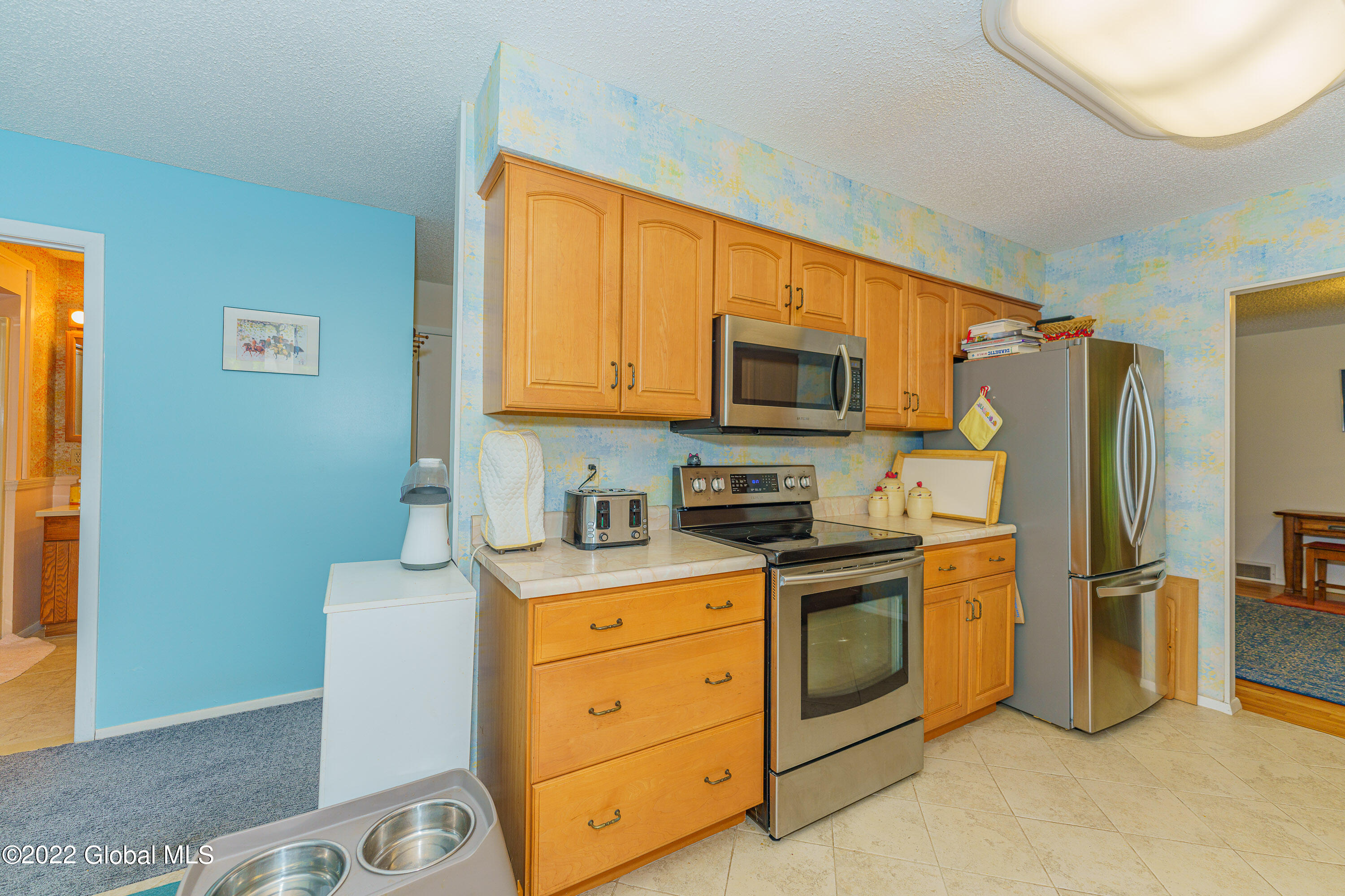 615 Mac Elroy Road Ballston, NY 12019 - Photo 15 of 40 4 Kitchen 1