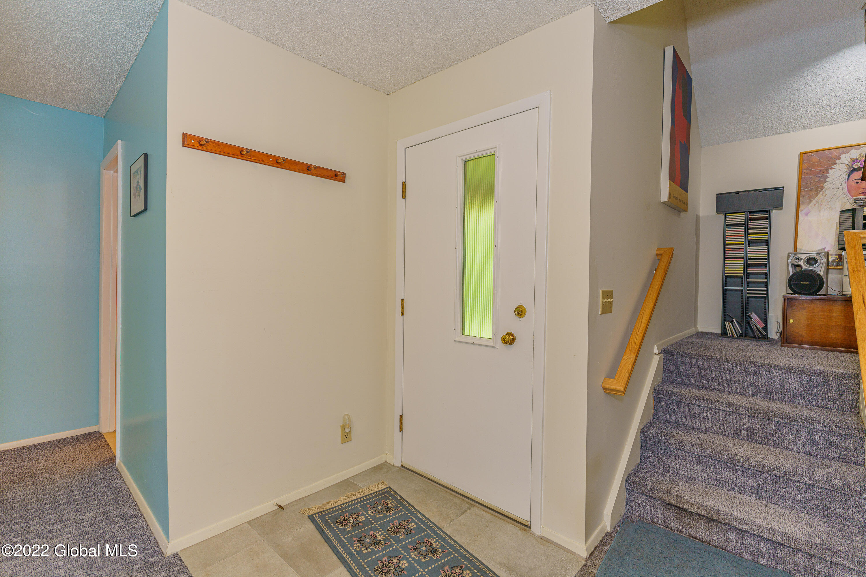 615 Mac Elroy Road Ballston, NY 12019 - Photo 5 of 40 1 Entryway