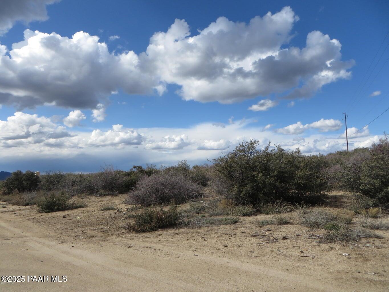 7980 West Red Rock Road Kirkland, AZ 86332 - Photo 1 of 1 20200206190814954008000000-o