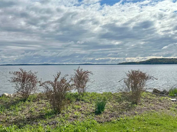 $975,000 | 5448 Lake Mendota Drive, Madison, WI 53705