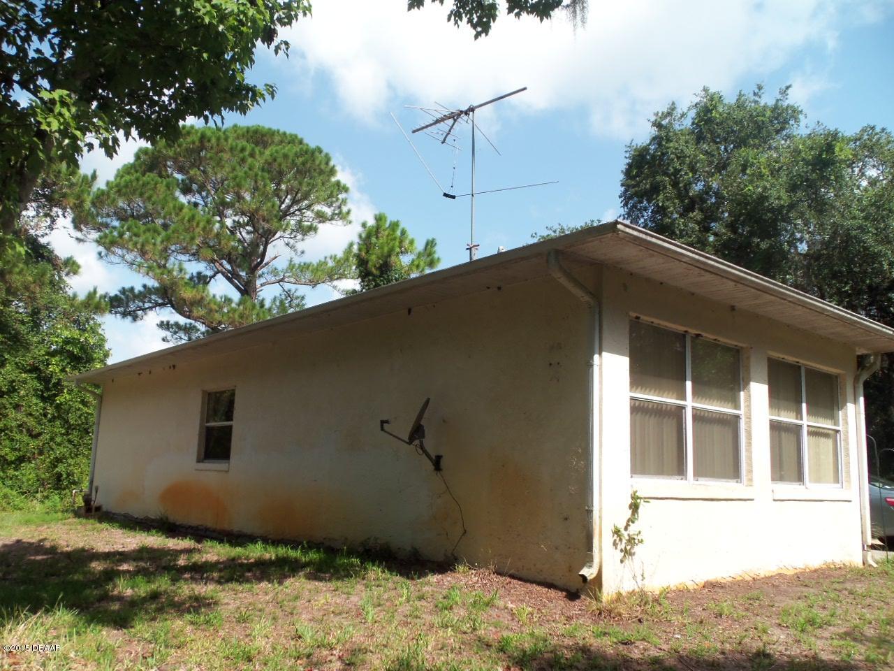 274 Clinton Cemetery Road Edgewater, FL 32141 - Photo 7 of 28 100_2476