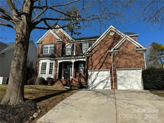 $555,000 | 9529 Numenore Drive, Charlotte, NC 28269