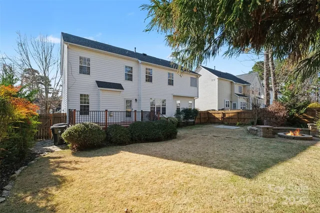 $555,000 | 9529 Numenore Drive, Charlotte, NC 28269