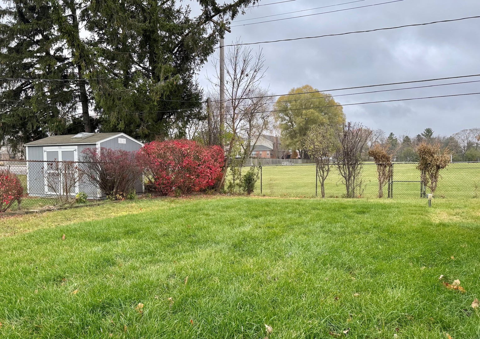 1411 Anthony Road Wheeling, IL 60090 - Photo 31 of 37