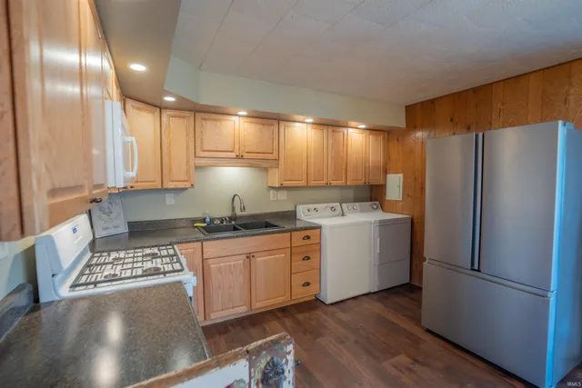 $187,500 | 503 Manor Court, Monticello, IN 47960