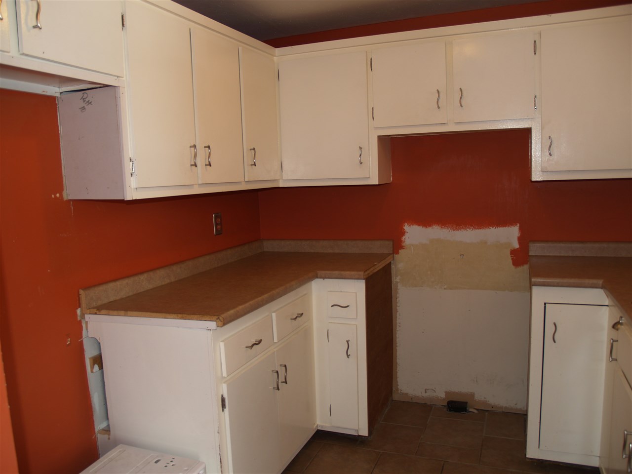 10 Clinton Court, Unit 10 Merrimack, NH 03054 - Photo 5 of 17 Gallery Image 5