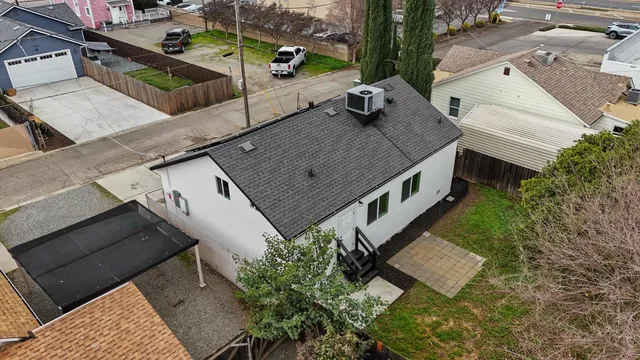 $299,000 | 811 Francis Way, Yuba City, CA 95991