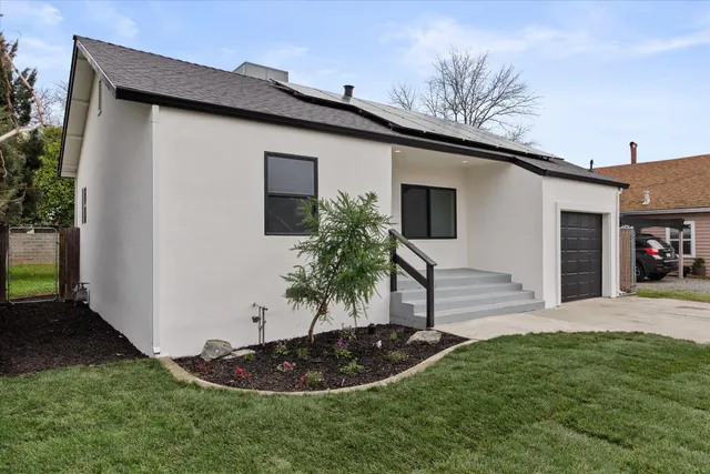 $299,000 | 811 Francis Way, Yuba City, CA 95991