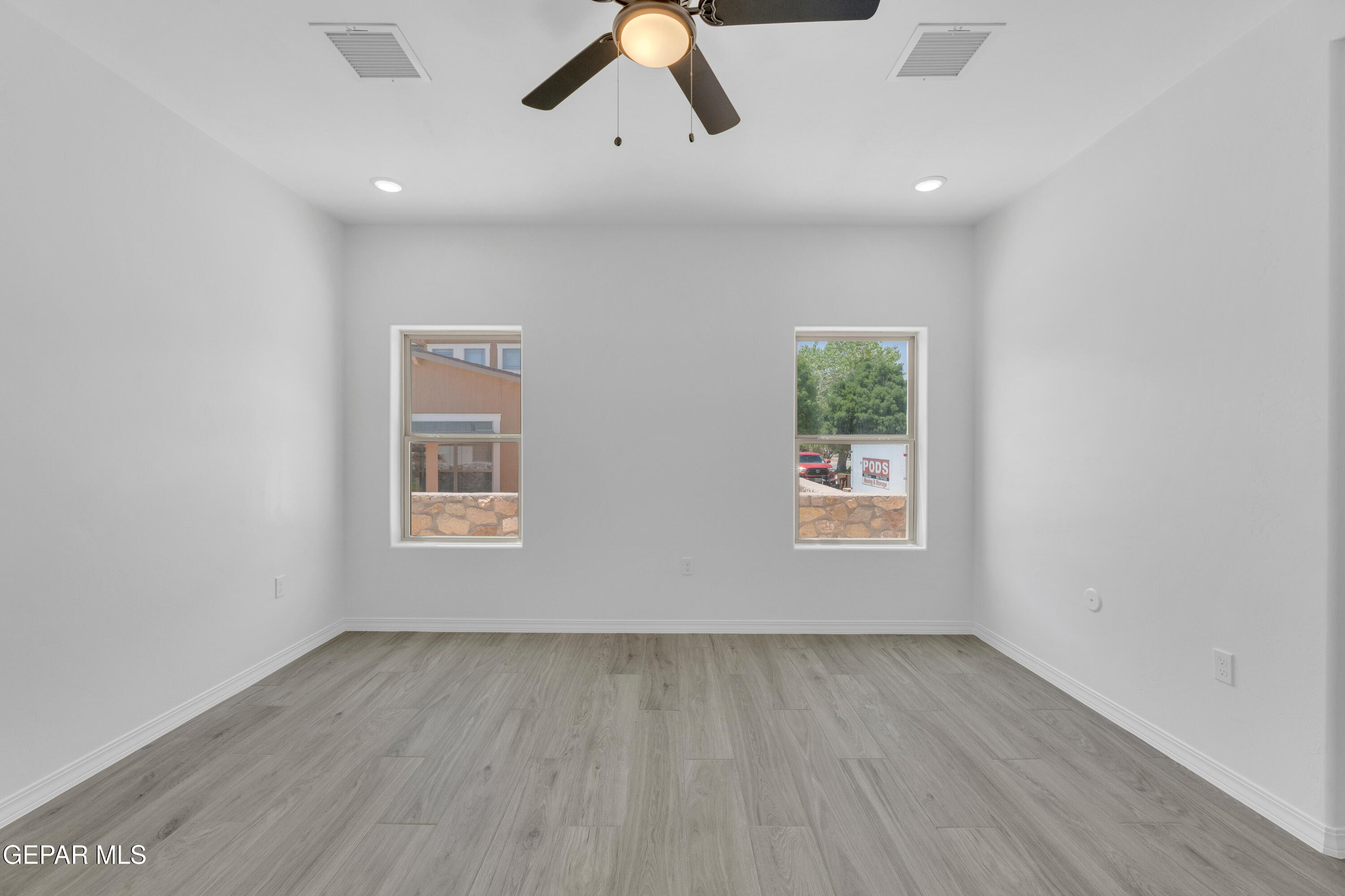 871 Country Club Road, Unit 4C El Paso, TX 79932 - Photo 36 of 50 12 (4)