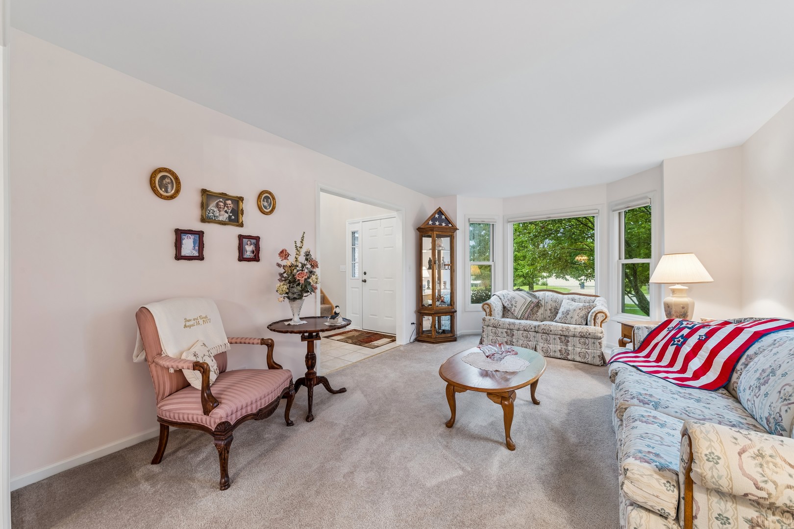 2860 Weld Road Elgin, IL 60124 - Photo 4 of 20 Gallery Image 4